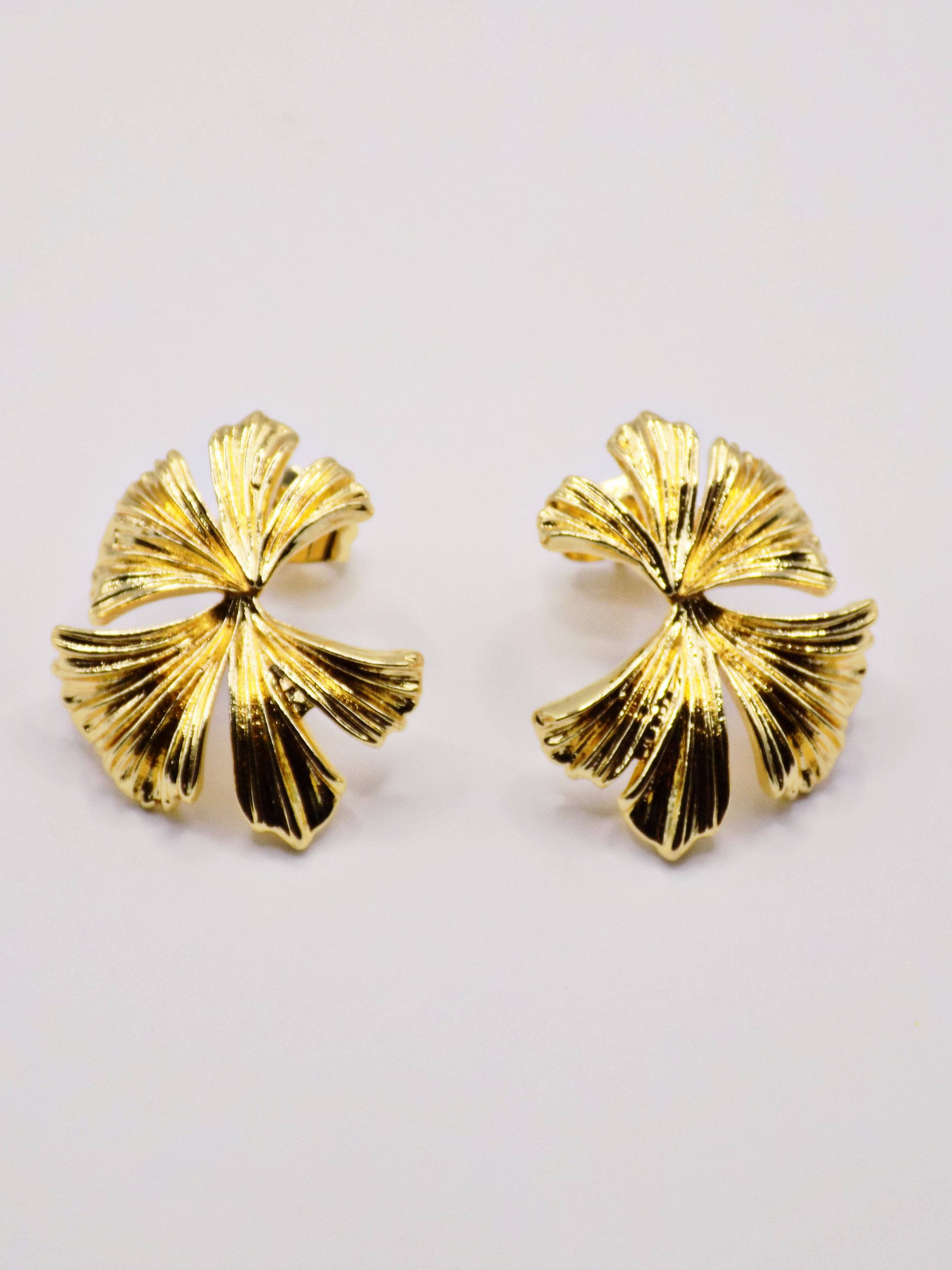 Pétalo earrings