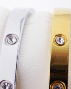 Día – Gold Bracelet with White Zirconia